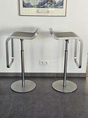 Lapalma - Shin & Tomoko Azumi - Tabouret (2) - Excréments de