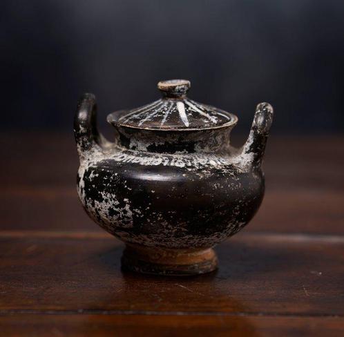 Oud Griekenland, Keramiek Bruiloft Lebes met deksel - 8 cm, Verzamelen, Mineralen en Fossielen