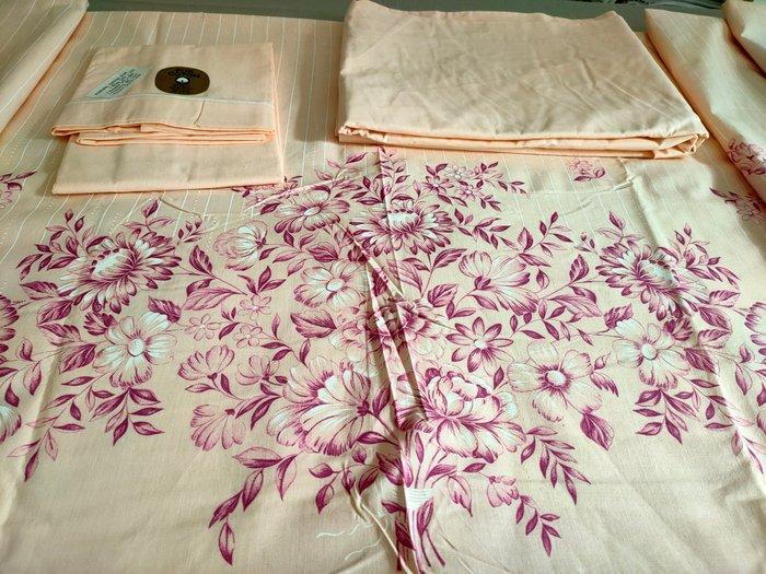 Drap, hoes en een kussenhoes voor de lange kussen. - Laken, Antiek en Kunst, Antiek | Tapijten, Tafelkleden en Textiel