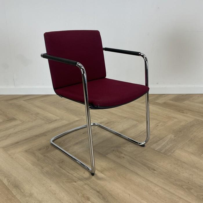 Wilkhahn Neos vergaderstoel, Bordeaux  - Chroom, Huis en Inrichting, Stoelen, Gebruikt, Eén