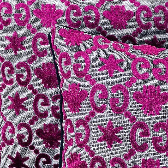 Gucci Nieuwe set van twee - Kussen, Antiek en Kunst, Antiek | Tapijten, Tafelkleden en Textiel