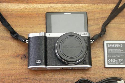 Samsung NX3000, 20.3MP, Wifi, Kantelbaar scherm, Retro look, Audio, Tv en Foto, Fotocamera's Digitaal