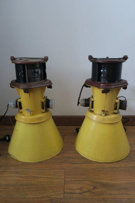 Original runway lighting from a military field airport -, Antiek en Kunst, Antiek | Wandborden en Tegels
