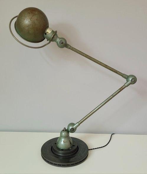Jielde - Jean-Louis Domecq - Lampe de table - Acier, Antiek en Kunst, Antiek | Wandborden en Tegels