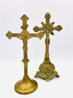 Crucifix (2) - Gepatineerd brons - 1920-1930