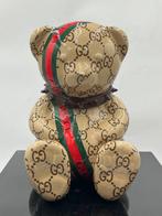 Naor - Bear gucci  pop art