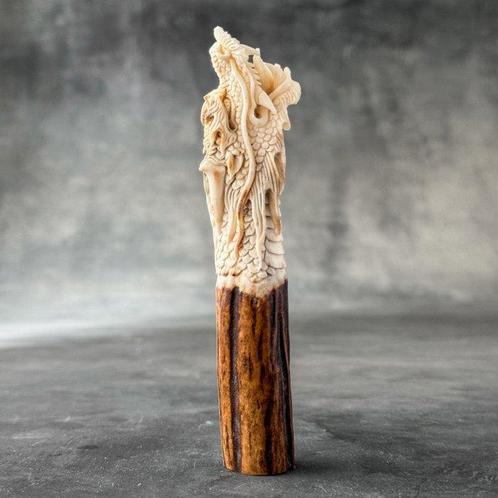Snijwerk, NO RESERVE PRICE - A Dragon Head from a Deer, Antiek en Kunst, Kunst | Designobjecten