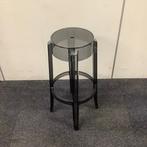 Tweedehands barkruk Kartell Charles Ghost, zithoogte 76 cm,, Huis en Inrichting, Barkrukken, Gebruikt, Kunststof
