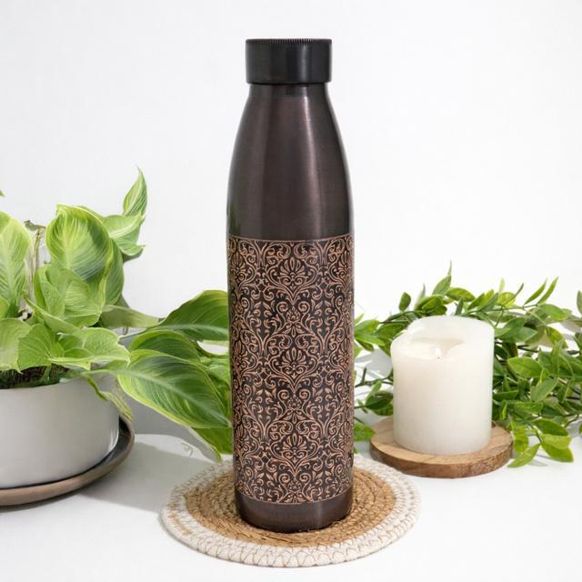 Puur koperen waterfles antique met patroon gegraveerd ± 950, Sport en Fitness, Gezondheidsproducten en Wellness, Ophalen of Verzenden