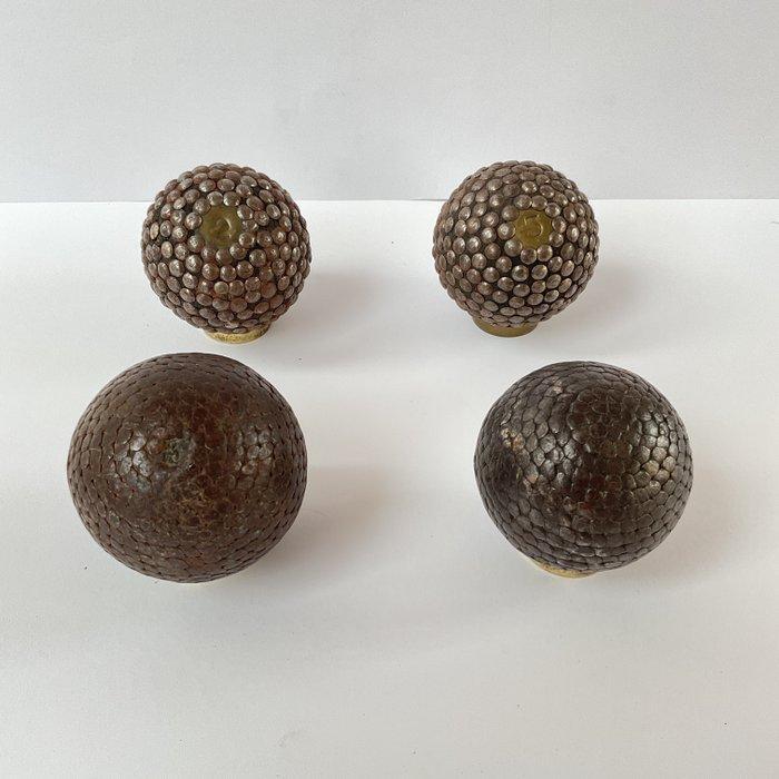 Jeu de Boules - Pétanque : 4 Boules de sport anciennes avec, Collections, Collections Autre