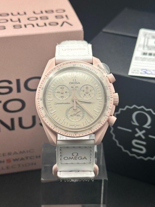 Omega x Swatch - MoonSwatch - Mission to Venus - Sans Prix, Handtassen en Accessoires, Horloges | Heren