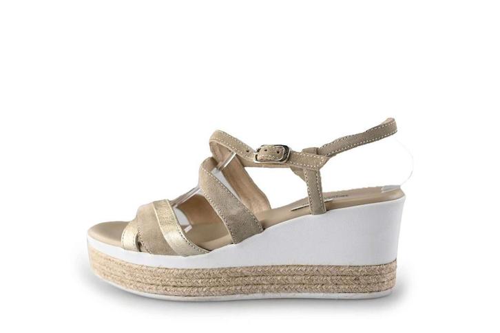 Nero Giardini sandalen in maat 37 Bruin | 15% korting, Kleding | Dames, Schoenen, Bruin, Zo goed als nieuw, Sandalen of Muiltjes