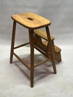 Escalier de cuisine - Bois - petit piège de cuisine vintage