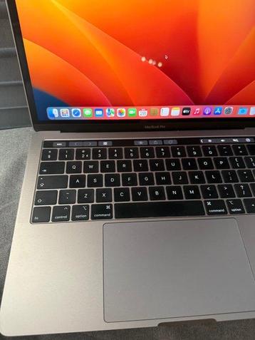 Apple MacBook Pro 13 inch (touch bar) - Laptop beschikbaar voor biedingen
