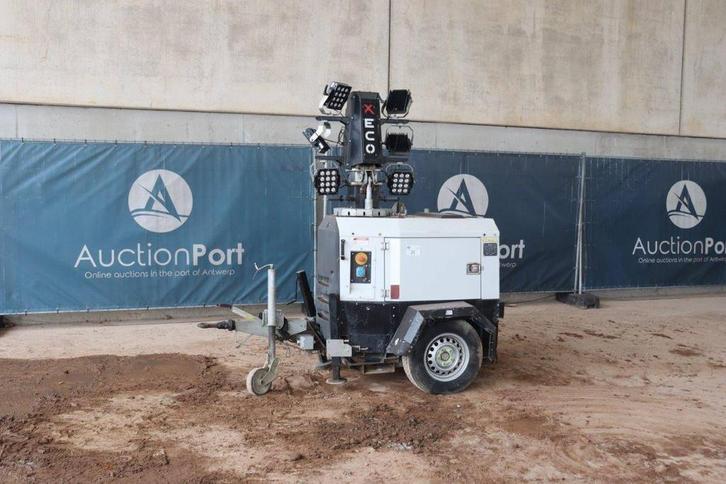 Veiling: Lichtmast Trime X-ECOK2 Diesel 3.5 kVa, Doe-het-zelf en Bouw, Bouwverlichting, Ophalen