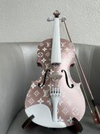J.Reinhardt - Violin of Louis Vuitton  - Rosé & White