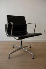 Vitra - Charles & Ray Eames - Bureaustoel - EA108 - Leder,