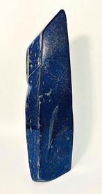 Groot uitgestrekt lapis lazuli displaystuk Intense blauw met