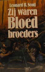 Zij waren bloedbroeders 9789067902564, Gelezen, Leonard B. Scott, Verzenden