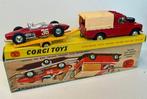 Corgi Toys 1:43 - Modelauto (3) - Land Rover with Ferrari, Nieuw