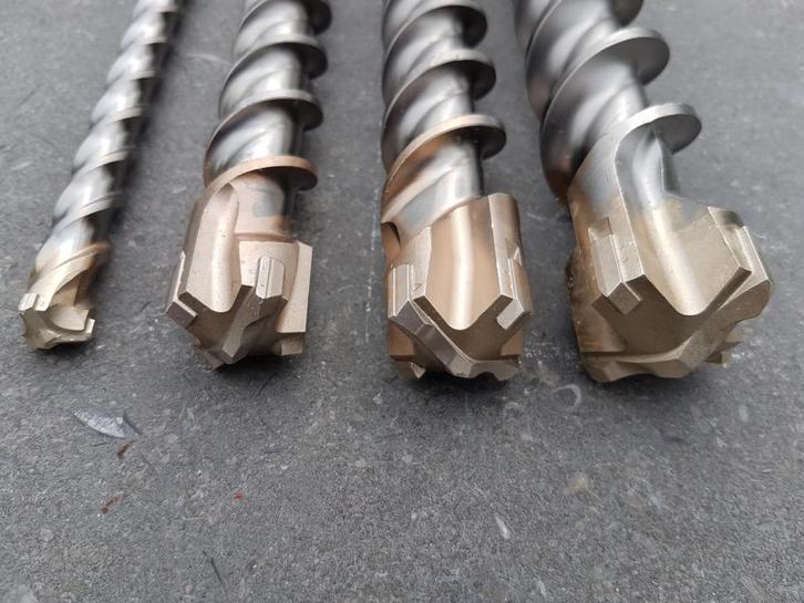 SDS-Plus Betonboren met 4 snijkoppen., Doe-het-zelf en Bouw, Gereedschap | Boormachines, Nieuw, Verzenden