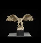 H. Santini - Figurine - Santini Classic Capodimonte adelaar, Antiek en Kunst