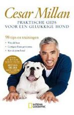 Praktische gids voor een gelukkige hond 9789048817757, Boeken, Verzenden, Gelezen, Cesar Millan