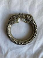 Bracelet - Laiton - Inde - La deuxième moitié du XXe siècle.