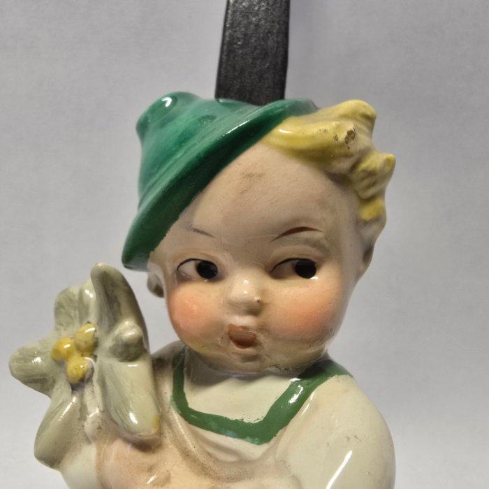 Goebel - Beeldje - Hummel #KF 26A - Boy with Bloom - TMK2 -, Antiek en Kunst, Curiosa en Brocante