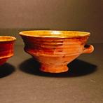 Faïence Aiguière - 8 cm - Deux bols à soupe (Sans prix de