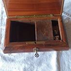 Muziekdoos - 1950-1960, Antiek en Kunst, Curiosa en Brocante