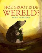 Hoe groot is de wereld? 9789048316472 Britta Teckentrup, Boeken, Verzenden, Gelezen, Britta Teckentrup