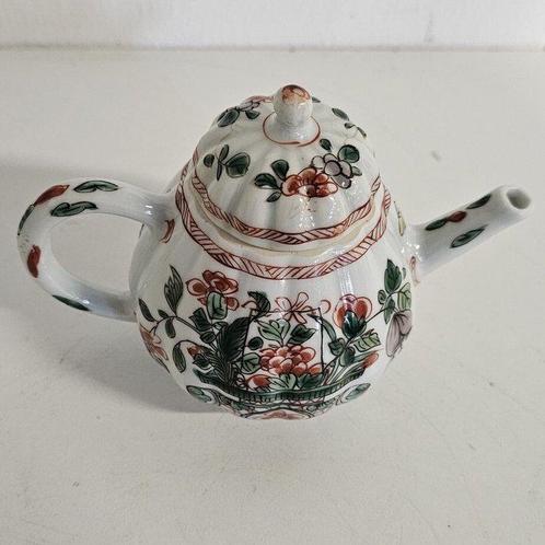 Theepot - Beenderporselein - Famille Verte trekpotje, Antiek en Kunst, Antiek | Overige Antiek