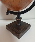 Celestial and terrestrial globes - 1960-1970, Antiek en Kunst