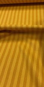 Prestigieus, duurzaam maar zacht, met dunne strepen en