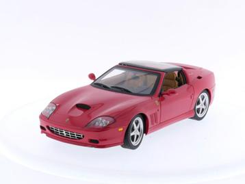 Schaal 1:18 Hot Wheels C7522 Elite 2005 Ferrari SuperAmer...