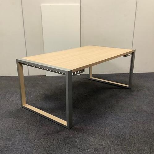 Tweedehands vergadertafel / bureau 180x94 cm, MDF blad licht, Huis en Inrichting, Bureaus, Bureau, Gebruikt