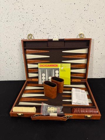 Bordspel - Luxe Vintage Backgammon Set: Tijdloze Elegantie