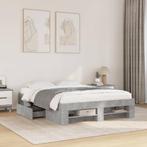 vidaXL Bedframe bewerkt hout betongrijs 140x200 cm, Huis en Inrichting, Slaapkamer | Bedden, Verzenden, Nieuw
