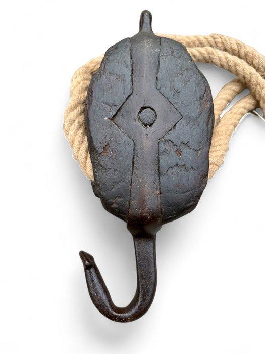 3,75 kg - XL lifting pulley + original jute rope -, Antiek en Kunst, Curiosa en Brocante