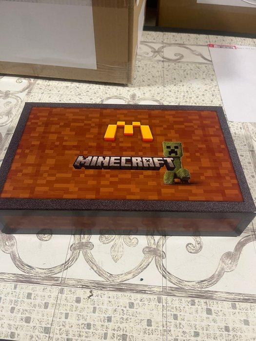 McDonalds A Minecraft Movie Adult Meal collectors box -, Games en Spelcomputers, Spelcomputers | Overige Accessoires
