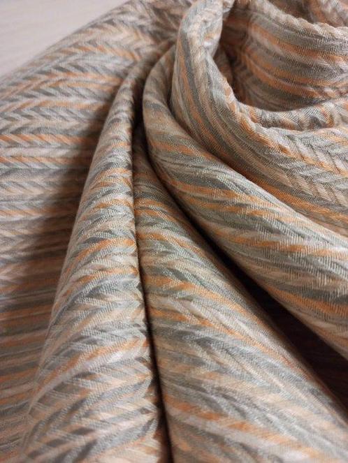 560 x 140 cm - Elegante tessuto Tweed jacquard italiano -, Antiek en Kunst, Antiek | Tapijten, Tafelkleden en Textiel