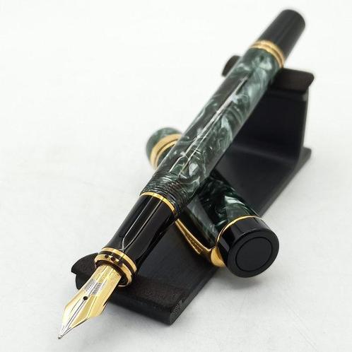 Pluma estilográfica - Parker - Duofold International - Green, Verzamelen, Pennenverzamelingen