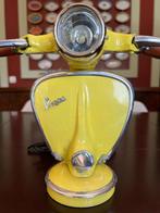 Vespa - Lampe de table - Pièce de décoration unique et