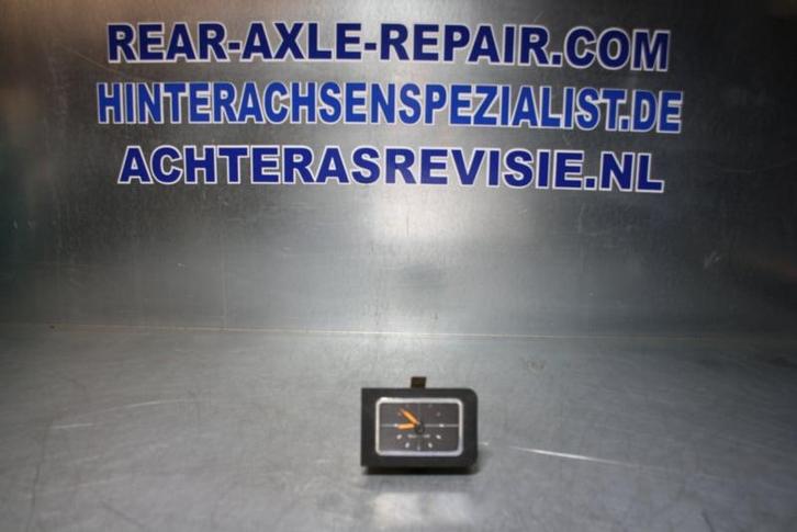 Klok Opel Ascona B, Manta B merk VDO, bj: 5.78 (Interieur), Autos : Pièces & Accessoires, Habitacle & Garnissage, Envoi