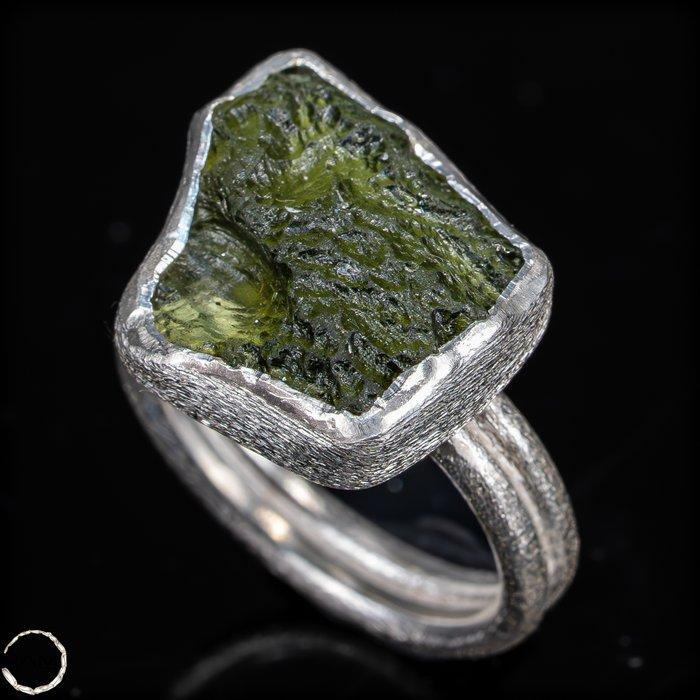 Zeldzame natuurlijke transparante moldaviet 40,8 karaat -, Verzamelen, Mineralen en Fossielen