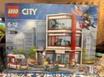 Lego - City - 60204 - City Hospital - 2010-2020, Enfants & Bébés