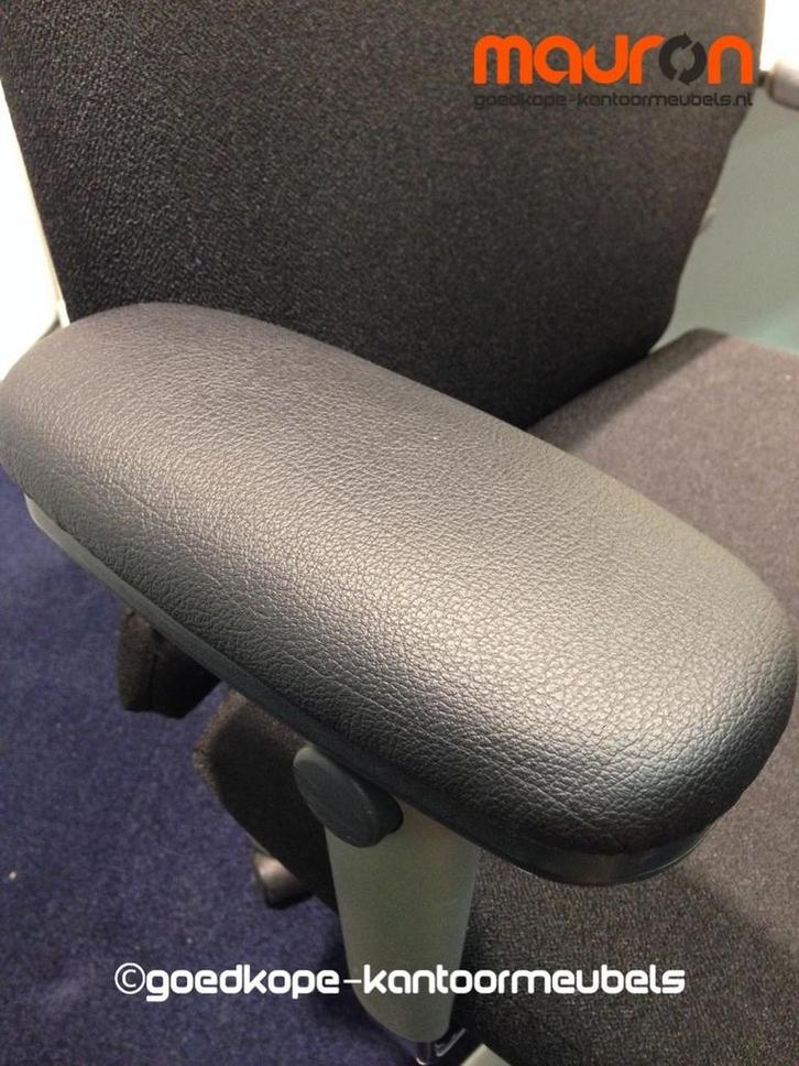 Refurbished armsteun voor Haworth Comforto 77 bureaustoel -, Zakelijke goederen, Kantoor en Winkelinrichting | Kantoormeubilair en Inrichting