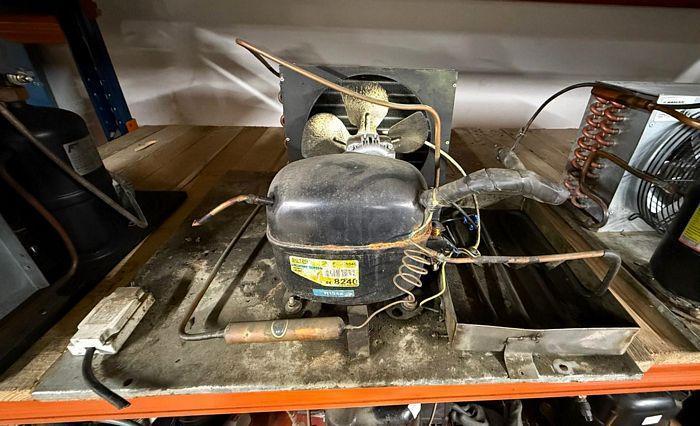 Koelmotor Danfoss SC12G, R134A, Zakelijke goederen, Kantoor en Winkelinrichting | Onderdelen