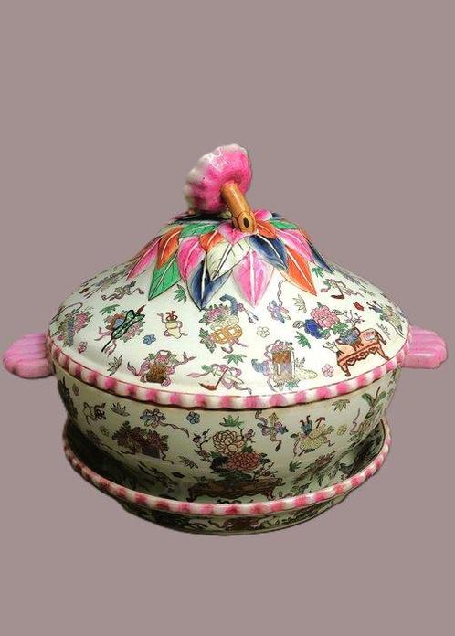 stunning chinoiserie with very fine details - Tureen -, Antiek en Kunst, Kunst | Designobjecten